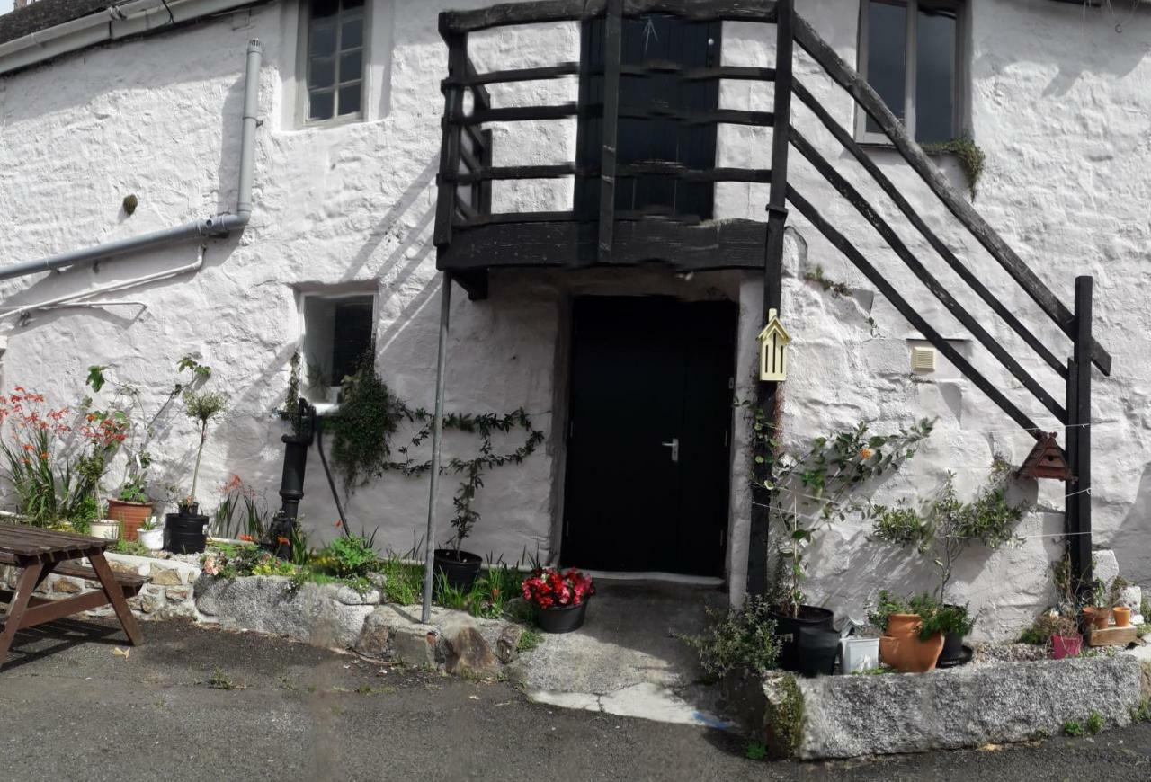 The Star Inn Хейл Екстериор снимка